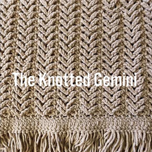 Handmade Crocheted Teal Blue Ice Cream Pint Covers - Picture 10 of 16